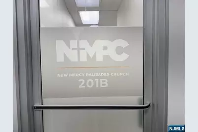 111 Charlotte Place 201 B #201 B, Englewood Cliffs, NJ 07632 - Photo 9