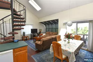 4 Acapulco Princess 8, Vernon, NJ 07462 - Photo 5