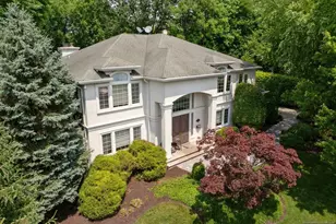 8 Church Ct, Closter, NJ 07624 - Photo 3