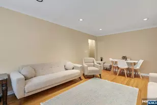 201 Oakdene Pl D1, Cliffside Park, NJ 07010 - Photo 5