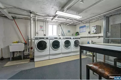 201 Oakdene Place D1 #D1, Cliffside Park, NJ 07010 - Photo 19