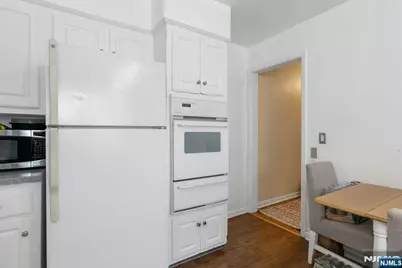201 Oakdene Place D1 #D1, Cliffside Park, NJ 07010 - Photo 9