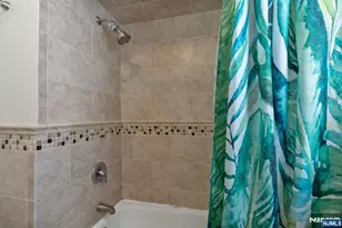 201 Oakdene Pl D1, Cliffside Park, NJ 07010 - Photo 17