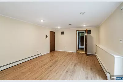 5-03 River Road, Fair Lawn, NJ 07410 - Photo 15
