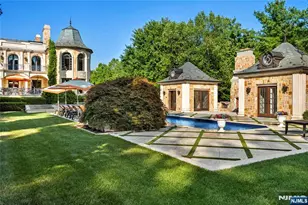 31 Rio Vista Dr, Alpine, NJ 07620 - Photo 35