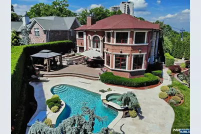 2 Euclid Road, Fort Lee, NJ 07024 - Photo 1