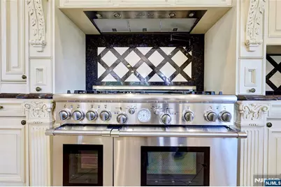 2 Euclid Road, Fort Lee, NJ 07024 - Photo 21