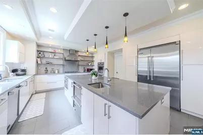 186 Hickory Lane, Closter, NJ 07624 - Photo 11