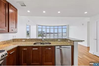 8100 River Road 613 #613, North Bergen, NJ 07047 - Photo 13