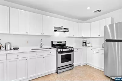 135 Westwood Avenue C #C, Westwood, NJ 07675 - Photo 13