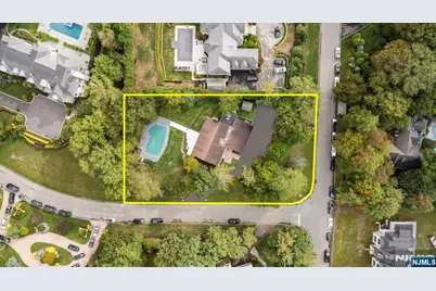 1 Hemlock Drive, Cresskill, NJ 07626 - Photo 25