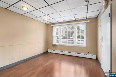 18 Glen Road 1B #1B, Rutherford, NJ 07070 - Photo 5