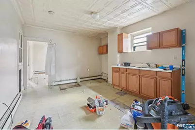 405 N 8th Street, Prospect Park, NJ 07508 - Photo 21