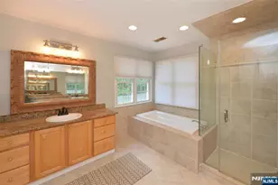 1 Woods Edge Rd, Old Tappan, NJ 07675 - Photo 19