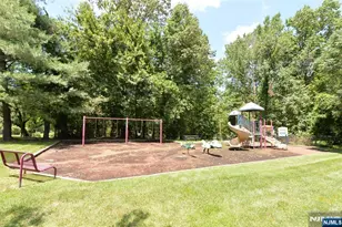 1 Woods Edge Rd, Old Tappan, NJ 07675 - Photo 41