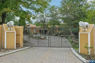 16 Schaffer Rd, Alpine, NJ 07620 - Photo 25