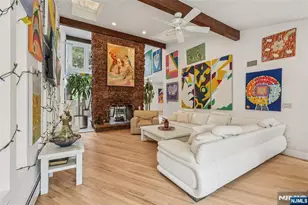 16 Schaffer Rd, Alpine, NJ 07620 - Photo 9