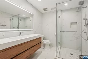 16 Schaffer Rd, Alpine, NJ 07620 - Photo 19