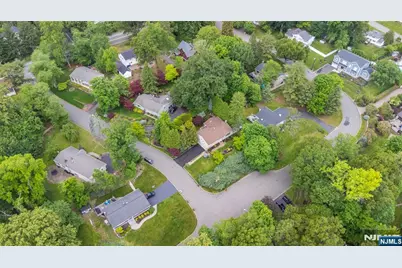 11 Michael Street, Woodcliff Lake, NJ 07677 - Photo 33