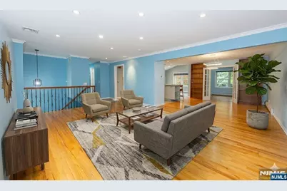 11 Michael Street, Woodcliff Lake, NJ 07677 - Photo 3