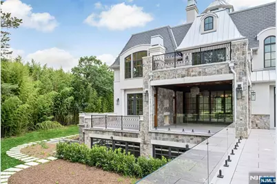 19 Rio Vista Drive, Alpine, NJ 07620 - Photo 37