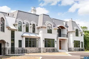 19 Rio Vista Dr, Alpine, NJ 07620 - Photo 3