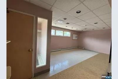 179 Lafayette Avenue, Hawthorne, NJ 07506 - Photo 9