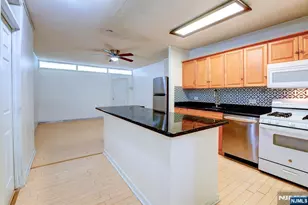 7004 Blvd East 11B, Guttenberg, NJ 07093 - Photo 11