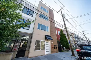 67 Virginia Ave 3, Jersey City, NJ 07304 - Photo 21