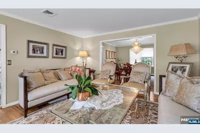 394 James Woods Court, New Milford, NJ 07646 - Photo 15