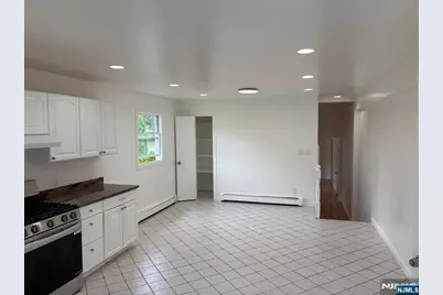 27-29 Roseland Avenue, Roseland, NJ 07068 - Photo 3