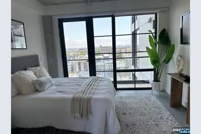 65 McWhorter Street 801 #801, Newark, NJ 07105 - Photo 13