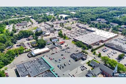 6-14 Elm 10 #10, Oakland, NJ 07436 - Photo 19