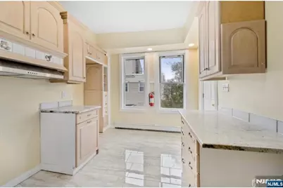 155 Myrtle Avenue, Irvington, NJ 07111 - Photo 13