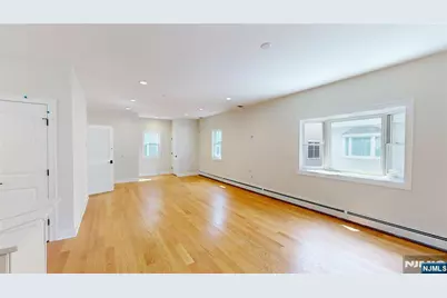 376 5th Avenue, Paterson, NJ 07514 - Photo 11