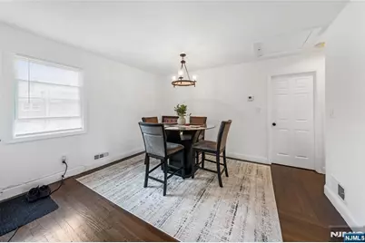 25 Evelyn Court, Maplewood, NJ 07040 - Photo 17