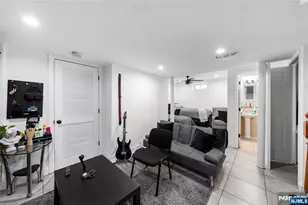 25 Evelyn Ct, Maplewood, NJ 07040 - Photo 25