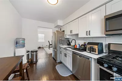 25 Evelyn Court, Maplewood, NJ 07040 - Photo 19