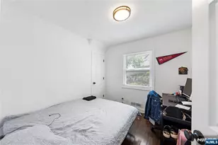 25 Evelyn Ct, Maplewood, NJ 07040 - Photo 9