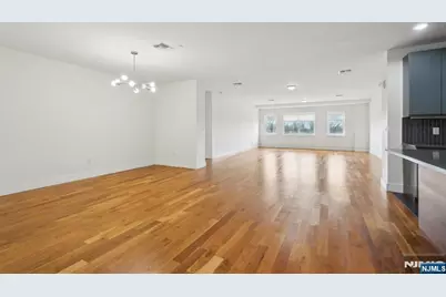 1 Executive Drive 205 #205, Fort Lee, NJ 07024 - Photo 17