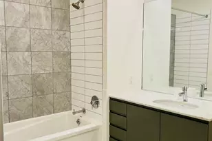 1 Executive Dr 311, Fort Lee, NJ 07024 - Photo 13