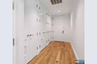 1 Executive Drive 514 #514, Fort Lee, NJ 07024 - Photo 15