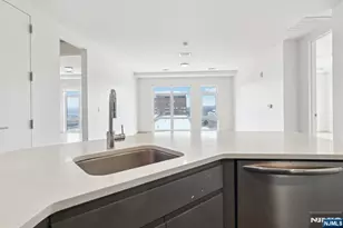 1 Executive Dr 514, Fort Lee, NJ 07024 - Photo 13