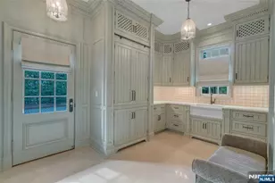 480 Knollwood Rd, Ridgewood, NJ 07450 - Photo 15