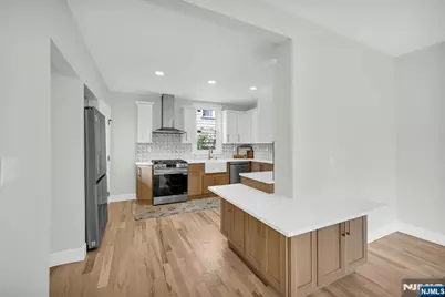 195 Sylvan, Rutherford, NJ 07070 - Photo 23