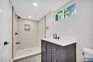 195 Sylvan, Rutherford, NJ 07070 - Photo 31