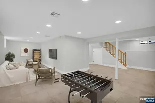 195 Sylvan, Rutherford, NJ 07070 - Photo 9