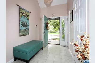 609 Glasmere Road 609 #609, Mahwah, NJ 07430 - Photo 3