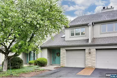 609 Glasmere Road 609 #609, Mahwah, NJ 07430 - Photo 1