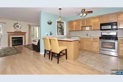609 Glasmere Road 609 #609, Mahwah, NJ 07430 - Photo 7
